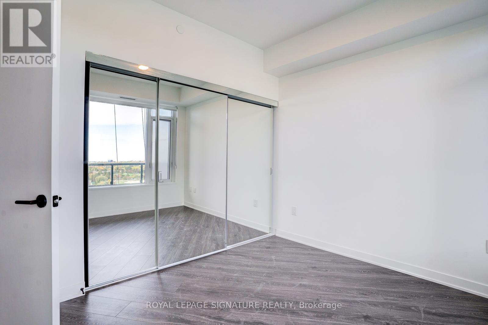 1001 - 2495 Eglinton Avenue, Mississauga, Ontario  L5M 2T2 - Photo 27 - W12472886