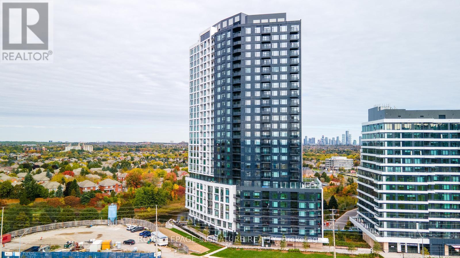 1001 - 2495 Eglinton Avenue, Mississauga, Ontario  L5M 2T2 - Photo 5 - W12472886