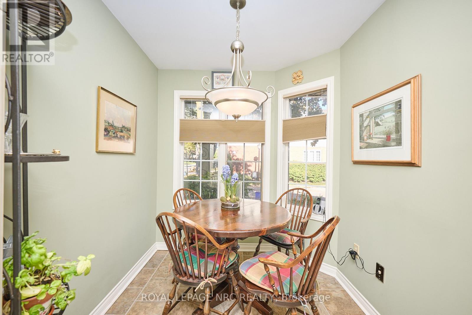 35 - 275 Pelham Road, St. Catharines, Ontario  L2S 3B9 - Photo 6 - X12472903