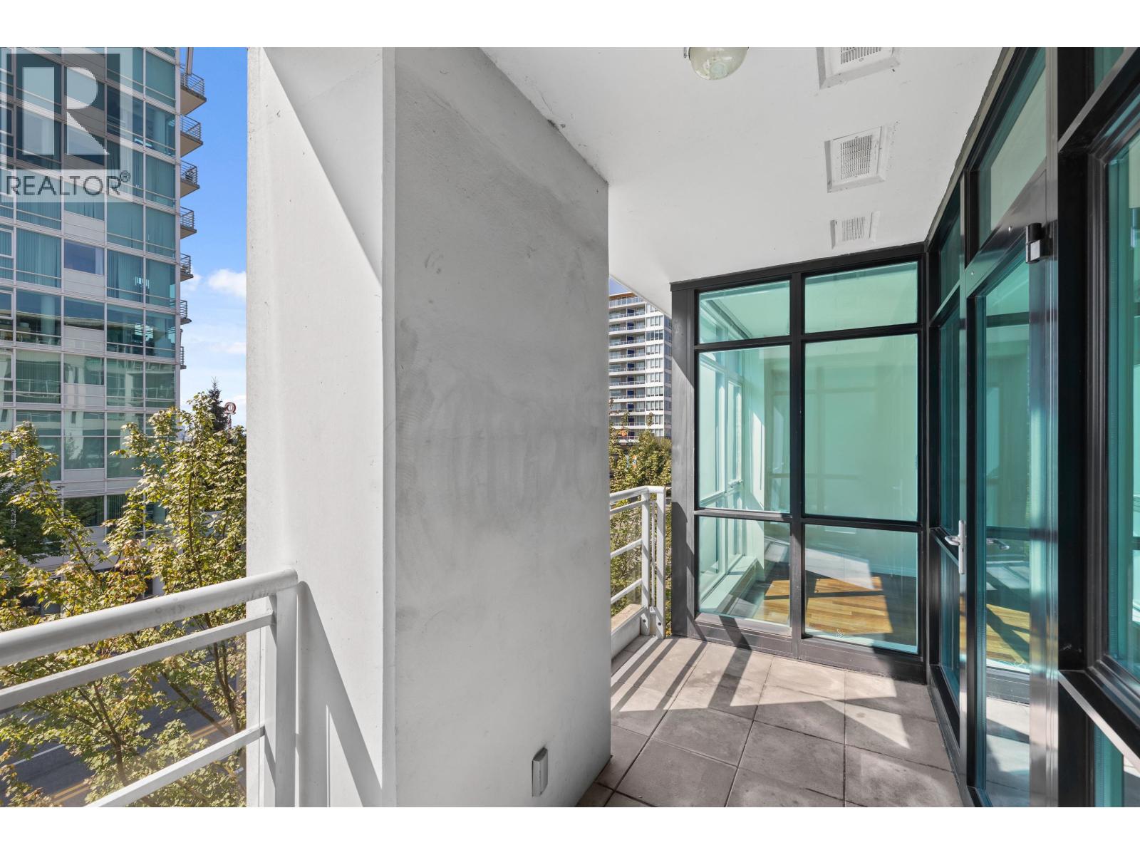 307 100 E Esplanade Avenue, North Vancouver, British Columbia  V7L 4V1 - Photo 13 - R3060351
