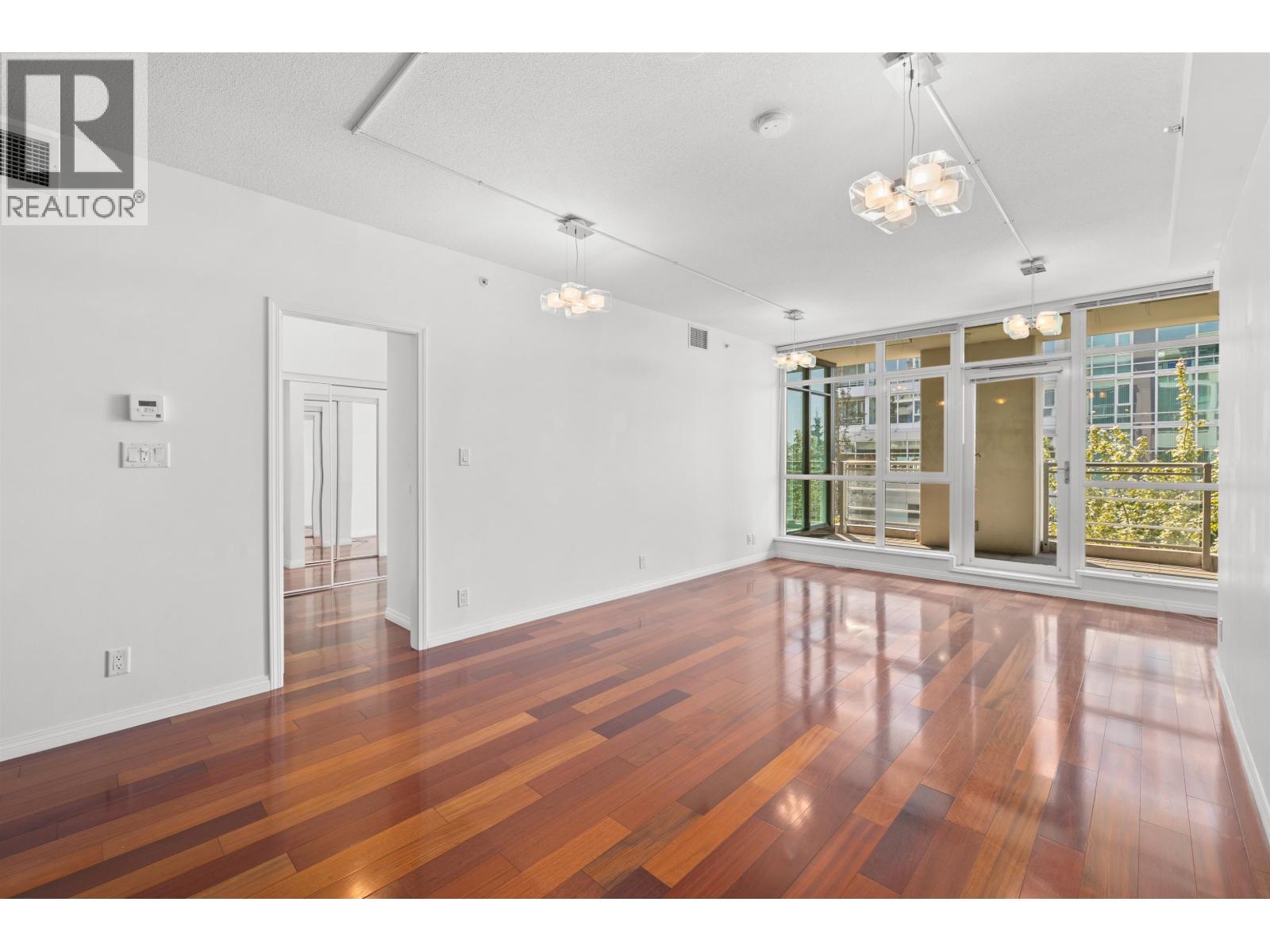 307 100 E Esplanade Avenue, North Vancouver, British Columbia  V7L 4V1 - Photo 26 - R3060351