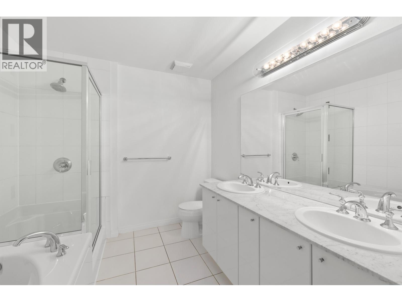 307 100 E Esplanade Avenue, North Vancouver, British Columbia  V7L 4V1 - Photo 6 - R3060351