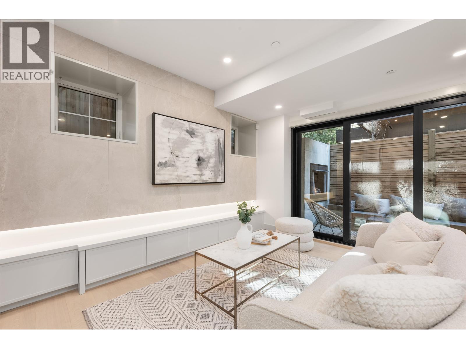 2 365 E 33rd Avenue, Vancouver, British Columbia  V5V 2Z8 - Photo 12 - R3060352