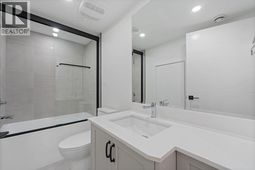2 2447 E 41st Avenue, Vancouver, British Columbia  V5R 2W2 - Photo 24 - R3060362