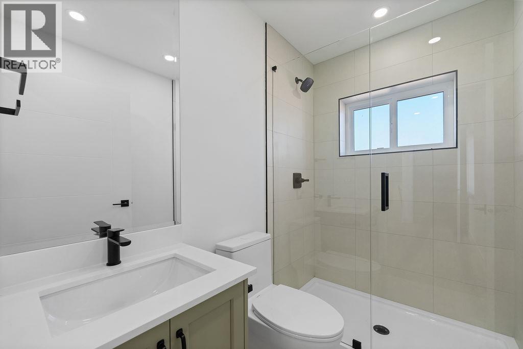 2 2447 E 41st Avenue, Vancouver, British Columbia  V5R 2W2 - Photo 29 - R3060362