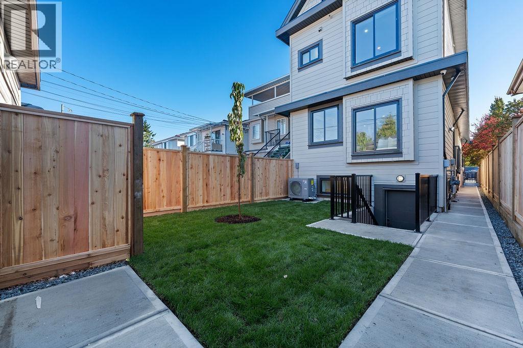 2 2447 E 41st Avenue, Vancouver, British Columbia  V5R 2W2 - Photo 34 - R3060362