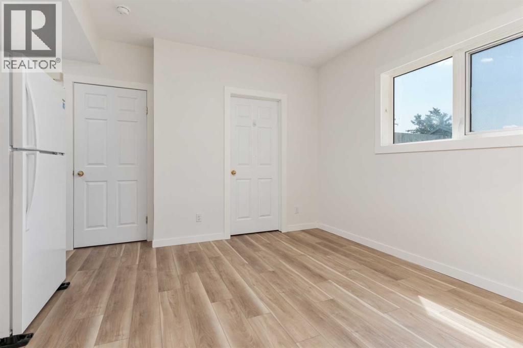 A, 5205 52 Ave, Camrose, Alberta  T4V 3G3 - Photo 11 - A2231057