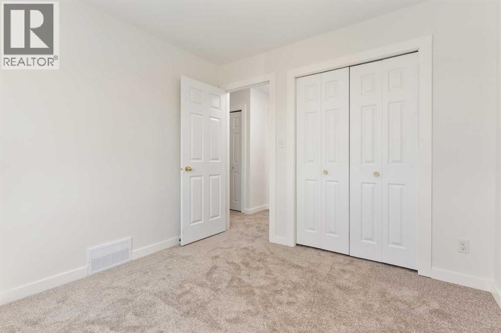 A, 5205 52 Ave, Camrose, Alberta  T4V 3G3 - Photo 8 - A2231057