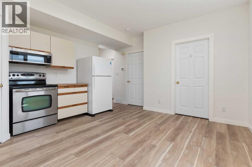 A, 5205 52 Ave, Camrose, Alberta  T4V 3G3 - Photo 14 - A2231057