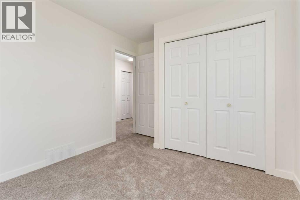 A, 5205 52 Ave, Camrose, Alberta  T4V 3G3 - Photo 6 - A2231057