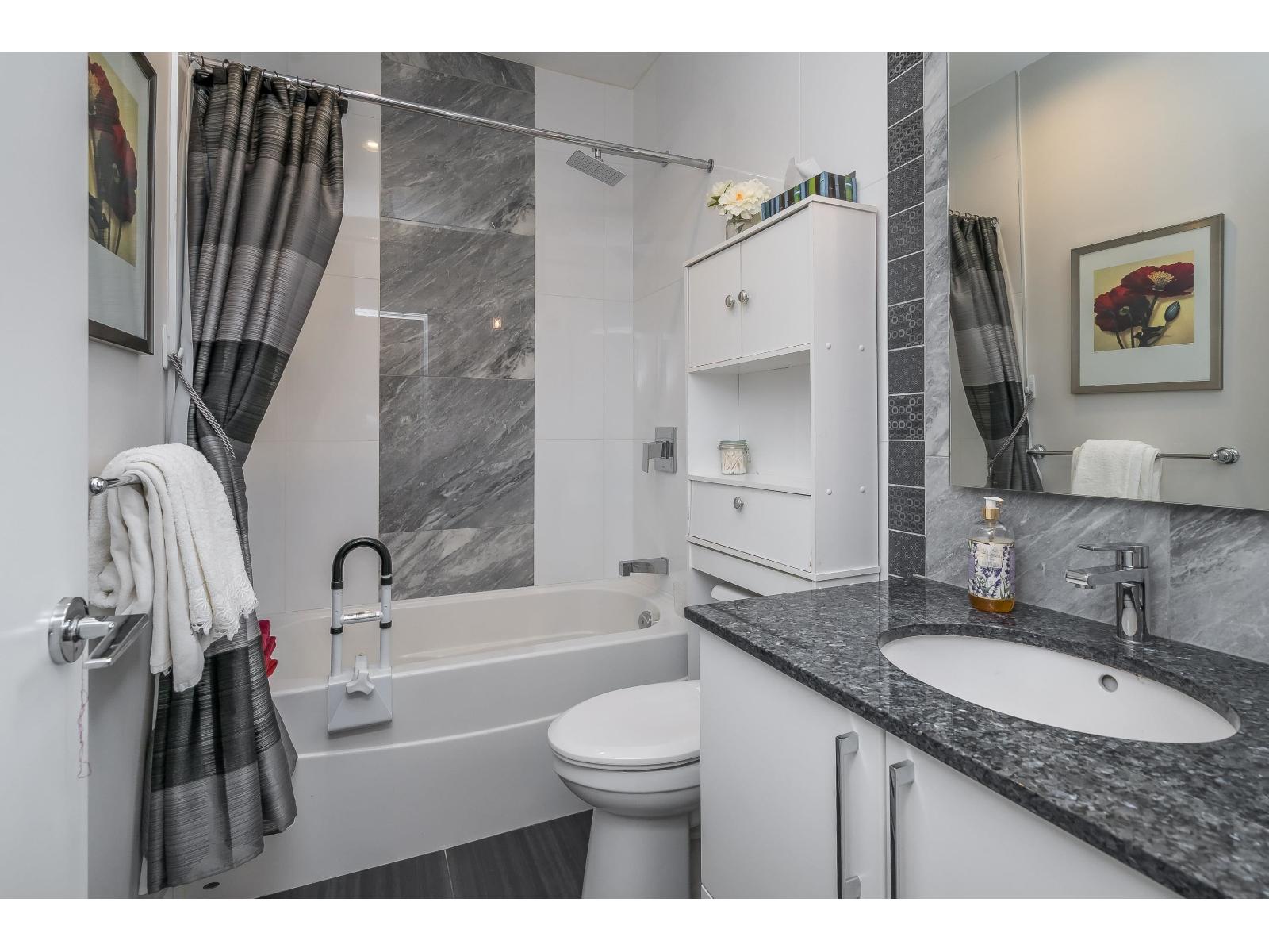 #c410 20211 66th Avenue, Langley, British Columbia  V2Y 0L4 - Photo 22 - R3045303