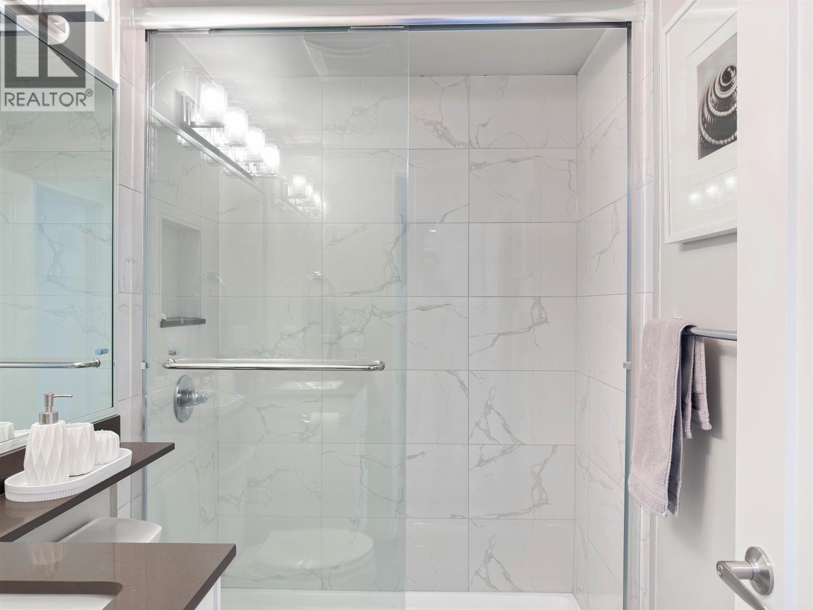 1923 Parker Street, Vancouver, British Columbia  V5L 2L2 - Photo 11 - C8073166