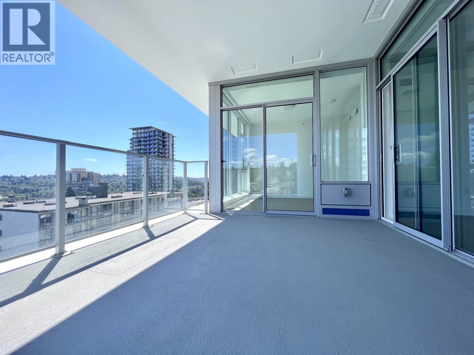 704 555 Sydney Avenue, Coquitlam, British Columbia  V3K 0G5 - Photo 12 - R3058562