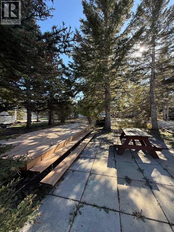 6 Timber Avenue, 5230 27 Highway, Rural Mountain View County, Alberta  T0M 1X0 - Photo 8 - A2220206