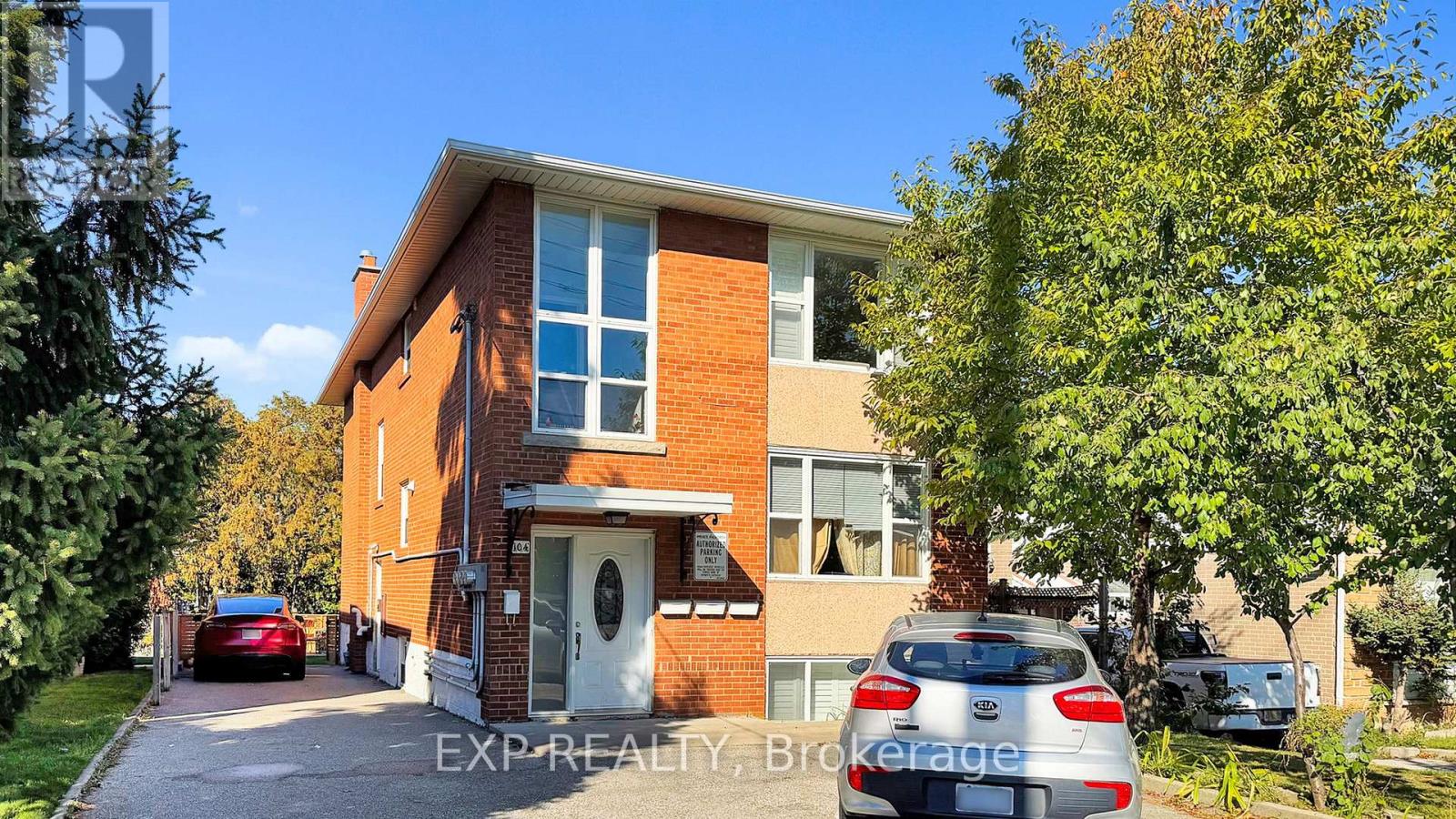 104 DIXON ROAD N, Toronto, Ontario