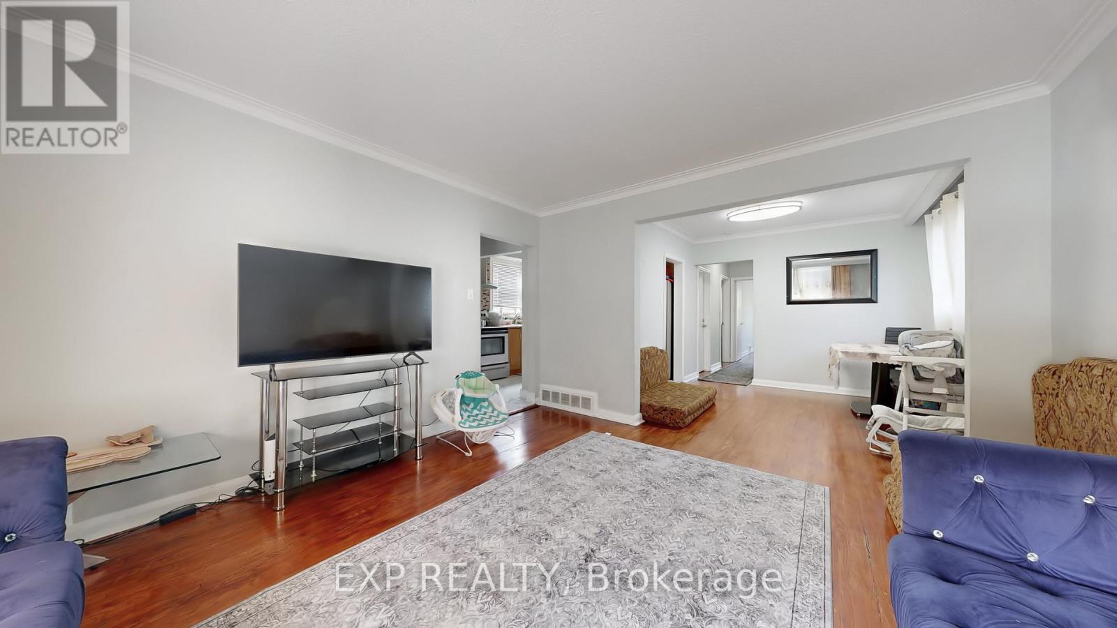 104 Dixon Road N, Toronto, Ontario  M9P 2L6 - Photo 14 - W12472906