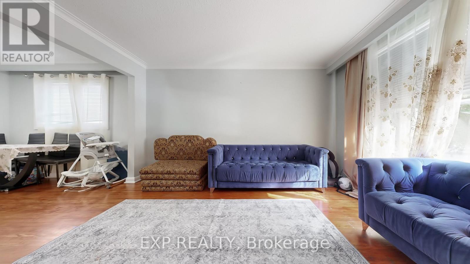 104 Dixon Road N, Toronto, Ontario  M9P 2L6 - Photo 15 - W12472906