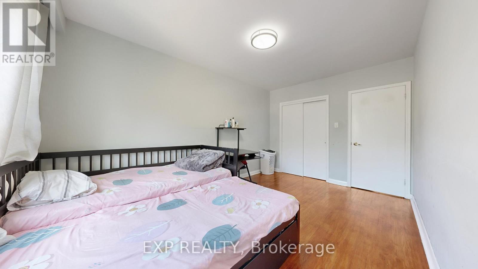104 Dixon Road N, Toronto, Ontario  M9P 2L6 - Photo 27 - W12472906
