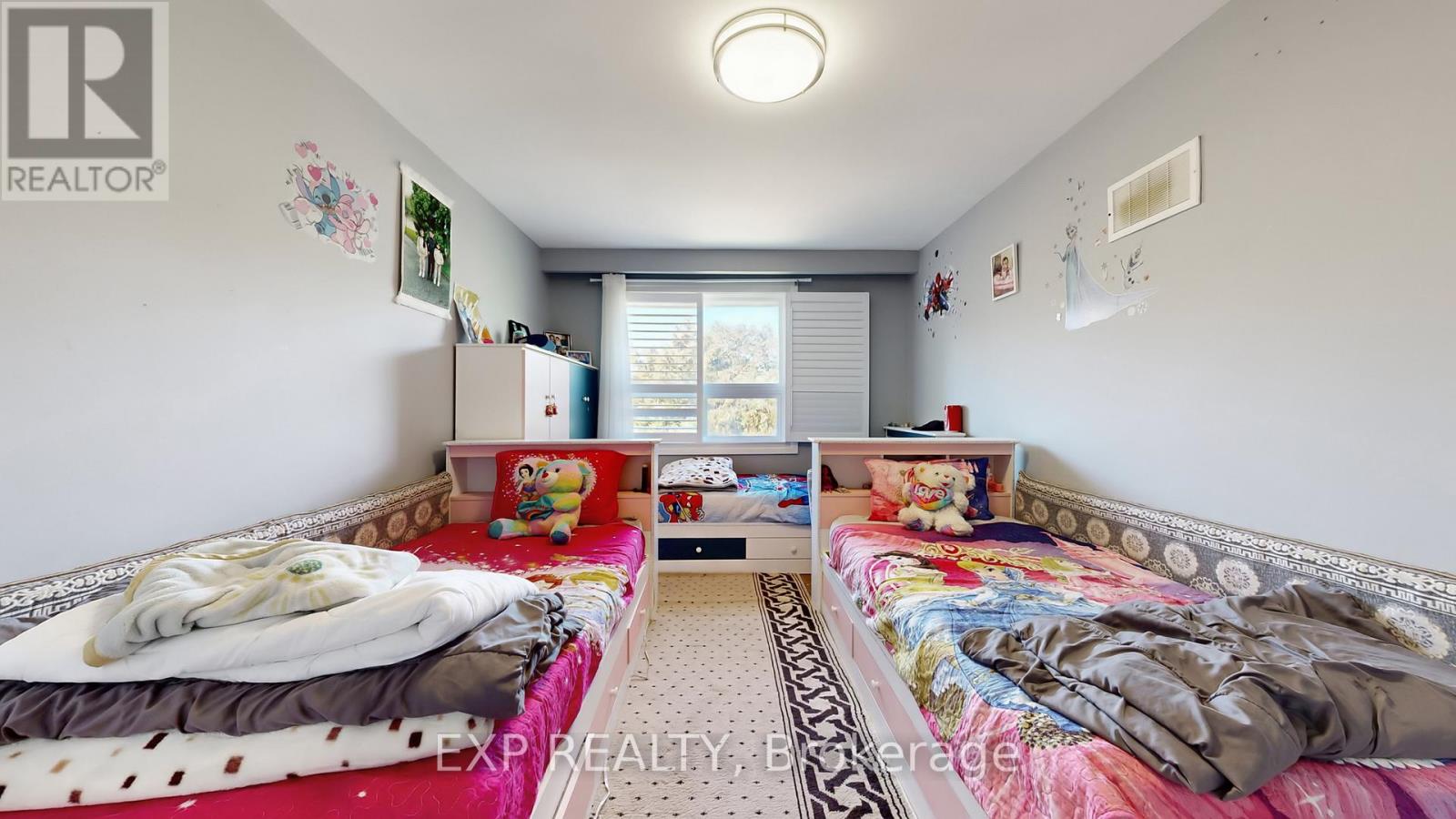 104 Dixon Road N, Toronto, Ontario  M9P 2L6 - Photo 28 - W12472906