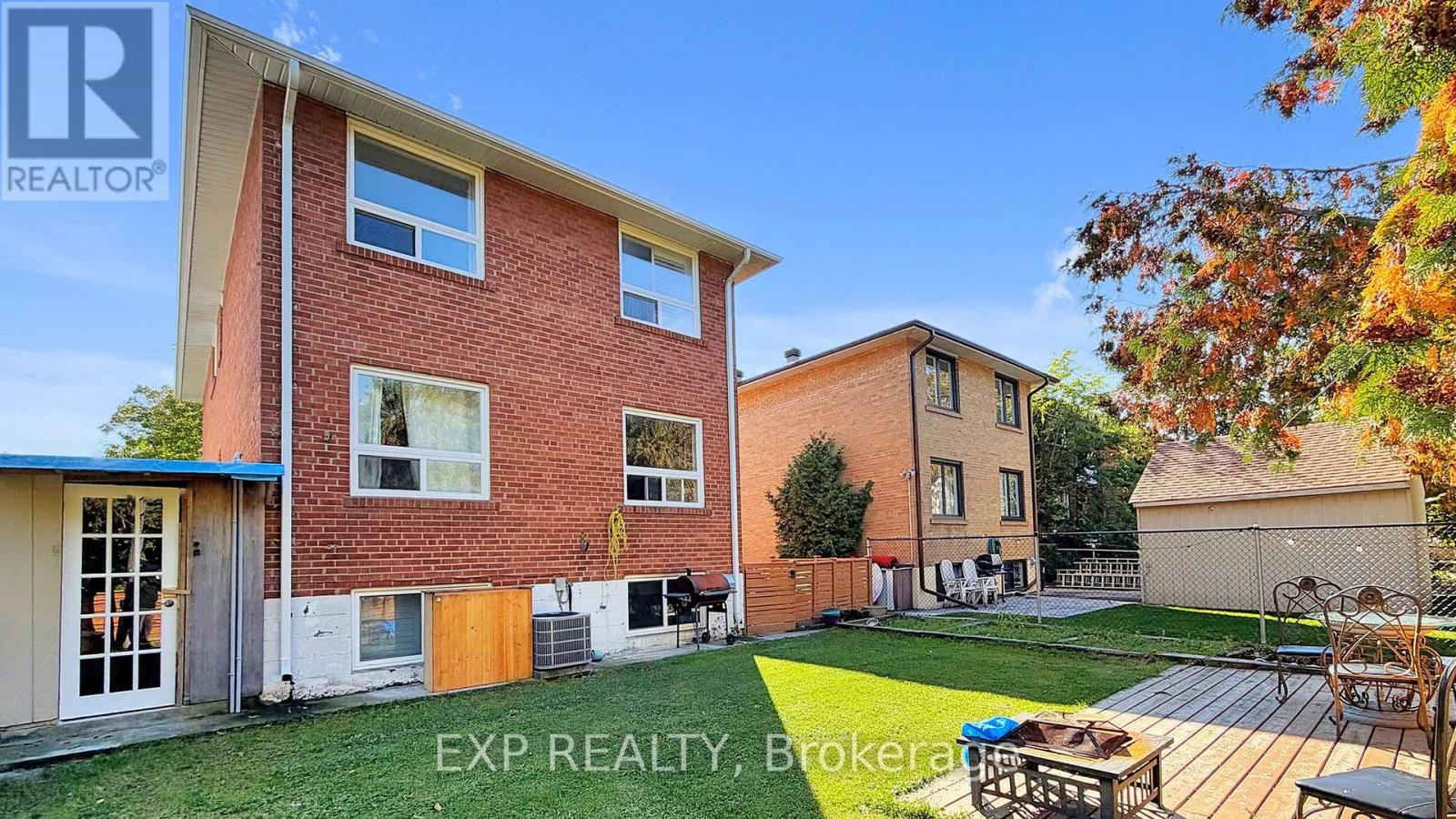 104 Dixon Road N, Toronto, Ontario  M9P 2L6 - Photo 36 - W12472906