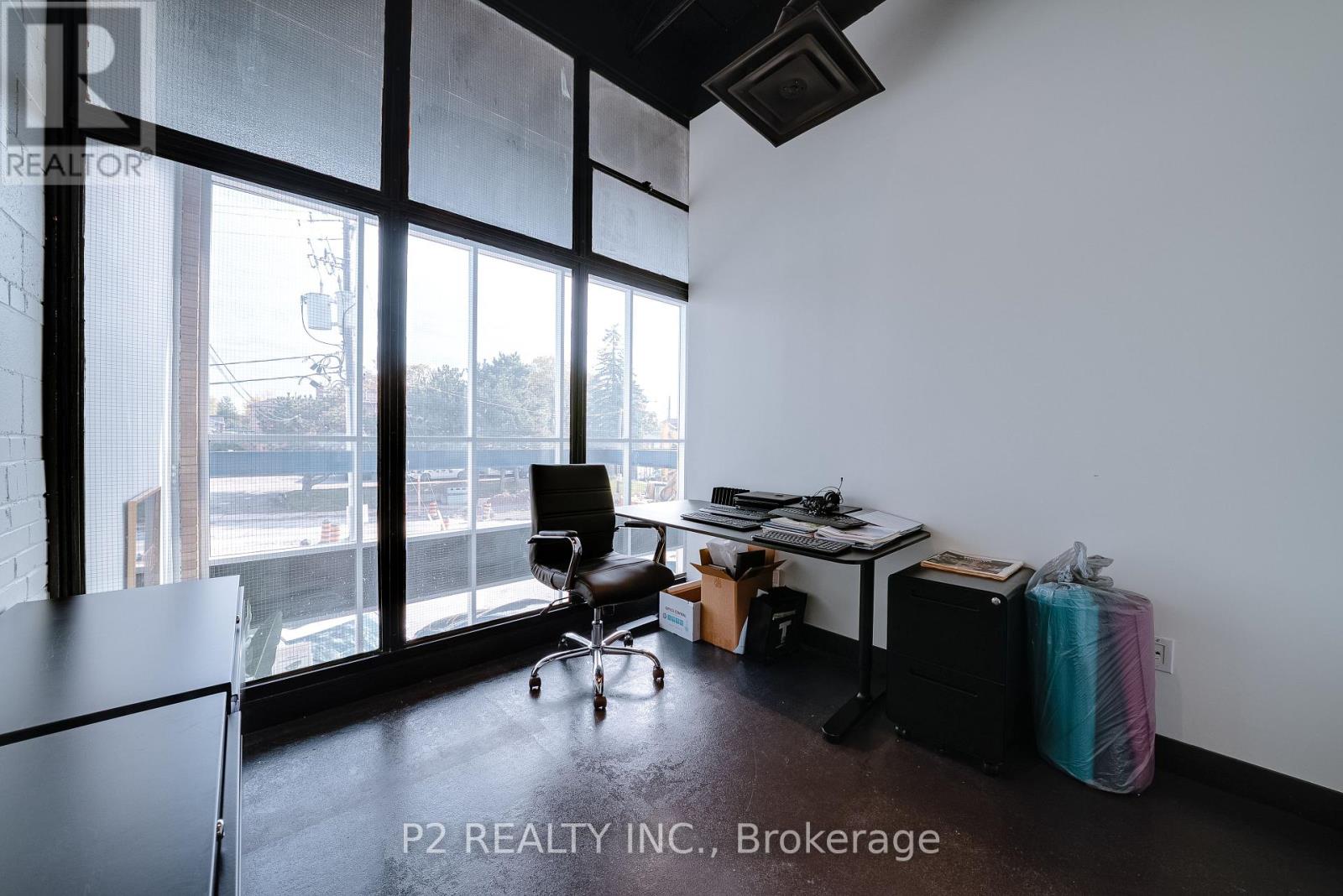 301 - 670 Caledonia Road, Toronto, Ontario  M6E 4V9 - Photo 15 - W12472909