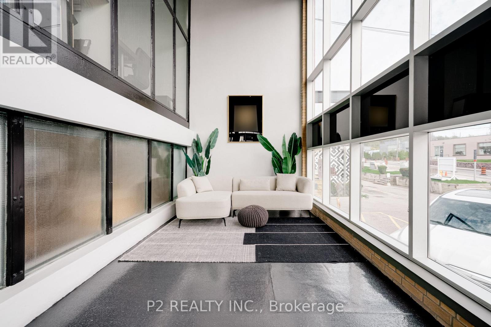 301 - 670 Caledonia Road, Toronto, Ontario  M6E 4V9 - Photo 8 - W12472909