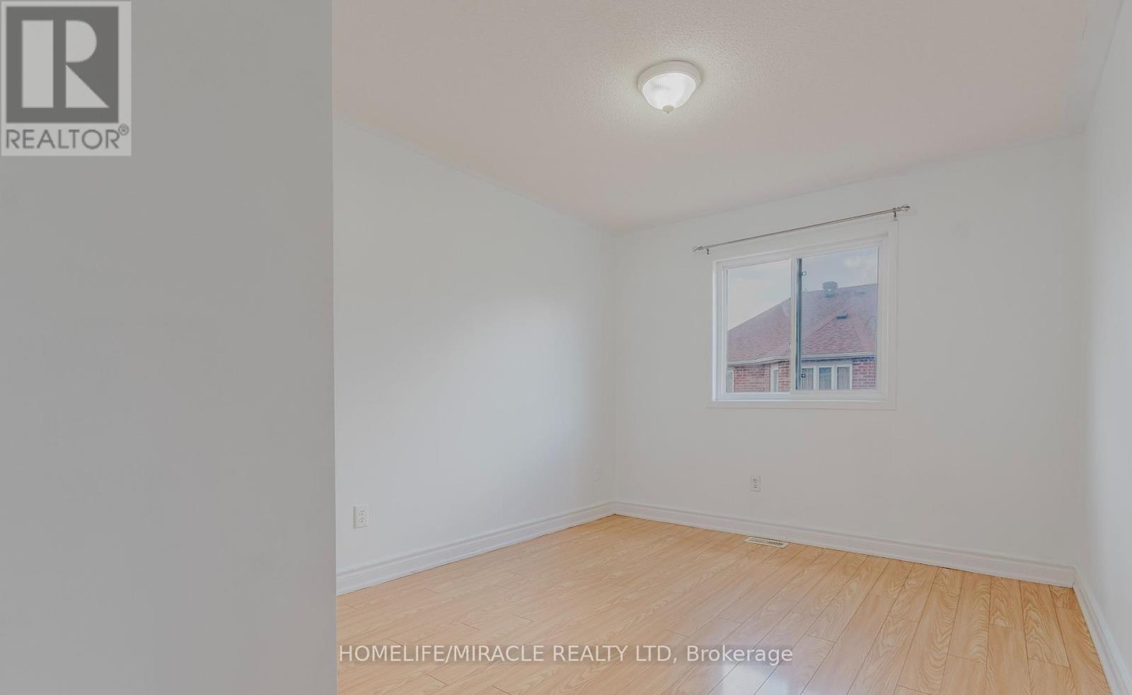 27 Silver Egret Road, Brampton (Fletcher's Meadow), Ontario  L7A 3P6 - Photo 21 - W12472746