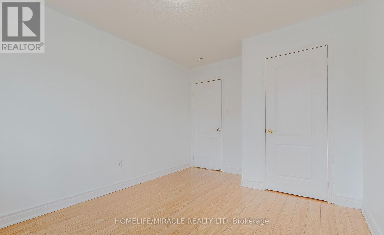 27 Silver Egret Road, Brampton (Fletcher's Meadow), Ontario  L7A 3P6 - Photo 22 - W12472746