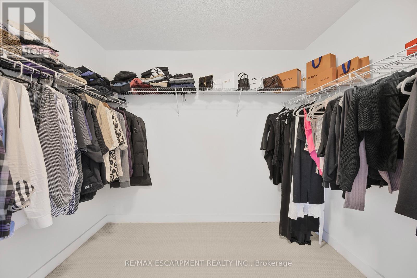 52 Bedrock Drive, Hamilton, Ontario  L8J 0K6 - Photo 23 - X12472905