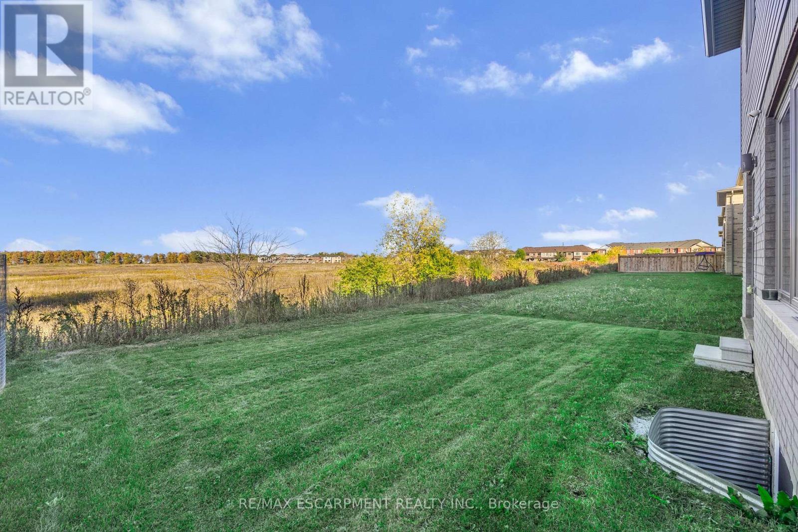 52 Bedrock Drive, Hamilton, Ontario  L8J 0K6 - Photo 38 - X12472905