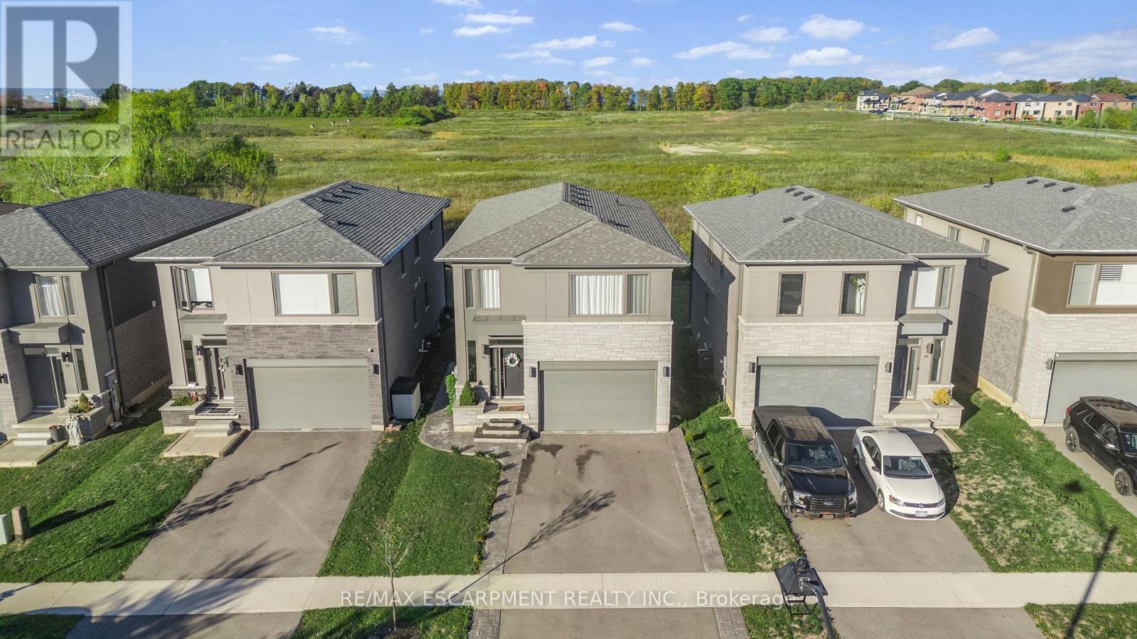 52 Bedrock Drive, Hamilton, Ontario  L8J 0K6 - Photo 40 - X12472905