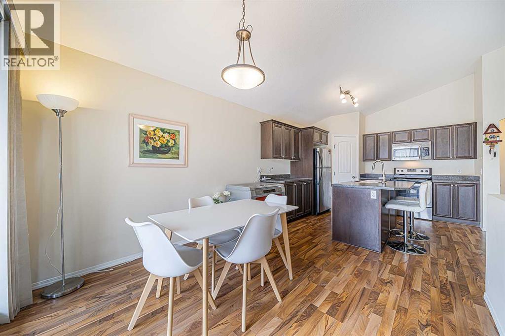 202, 31 Panatella Landing Nw, Calgary, Alberta  T3K 0J7 - Photo 4 - A2259603