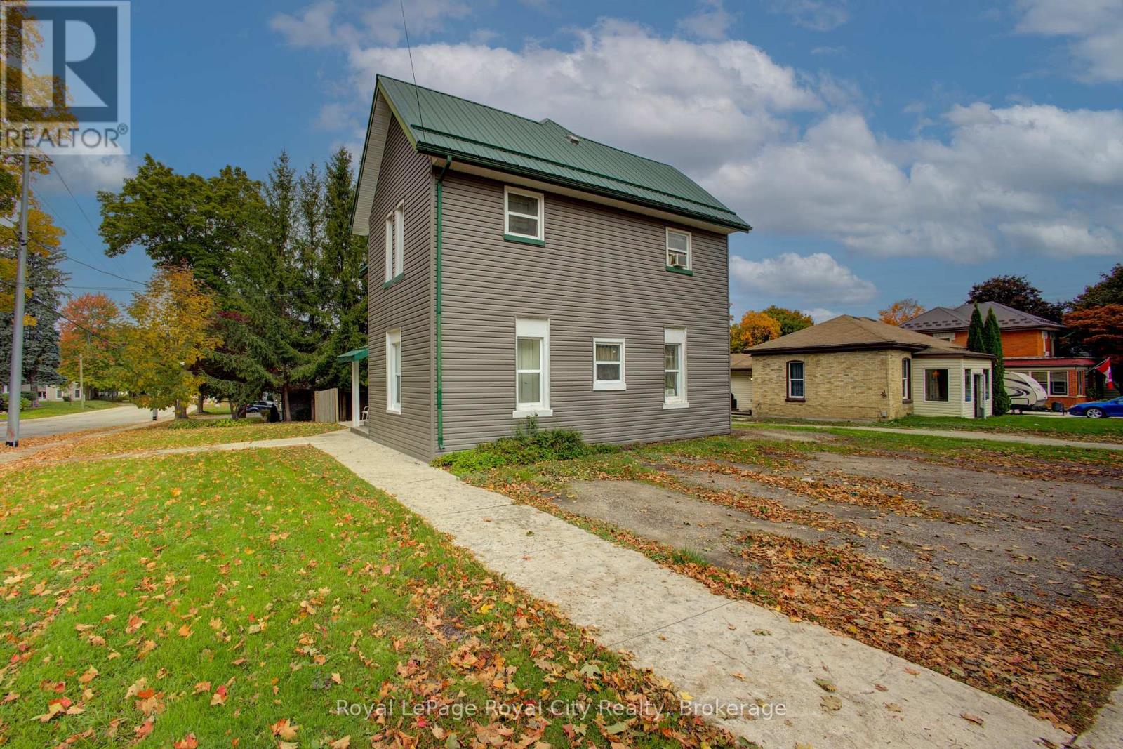 103 Patrick Street E, North Huron, Ontario  N0G 2N0 - Photo 12 - X12472920