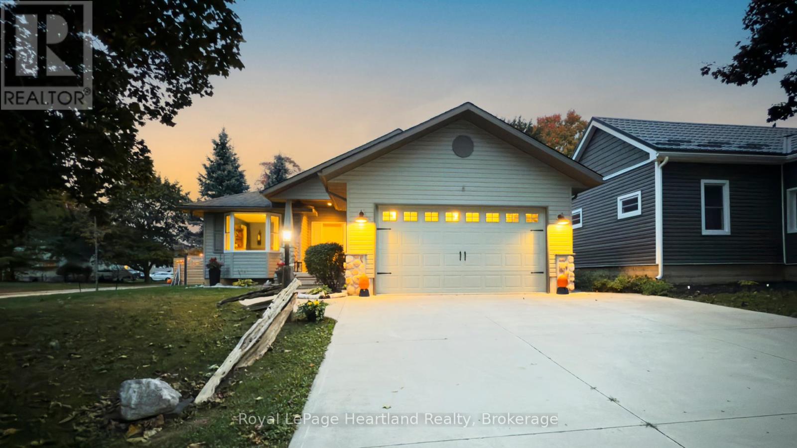 90 Joseph Street, Central Huron, Ontario  N0M 1L0 - Photo 2 - X12472921