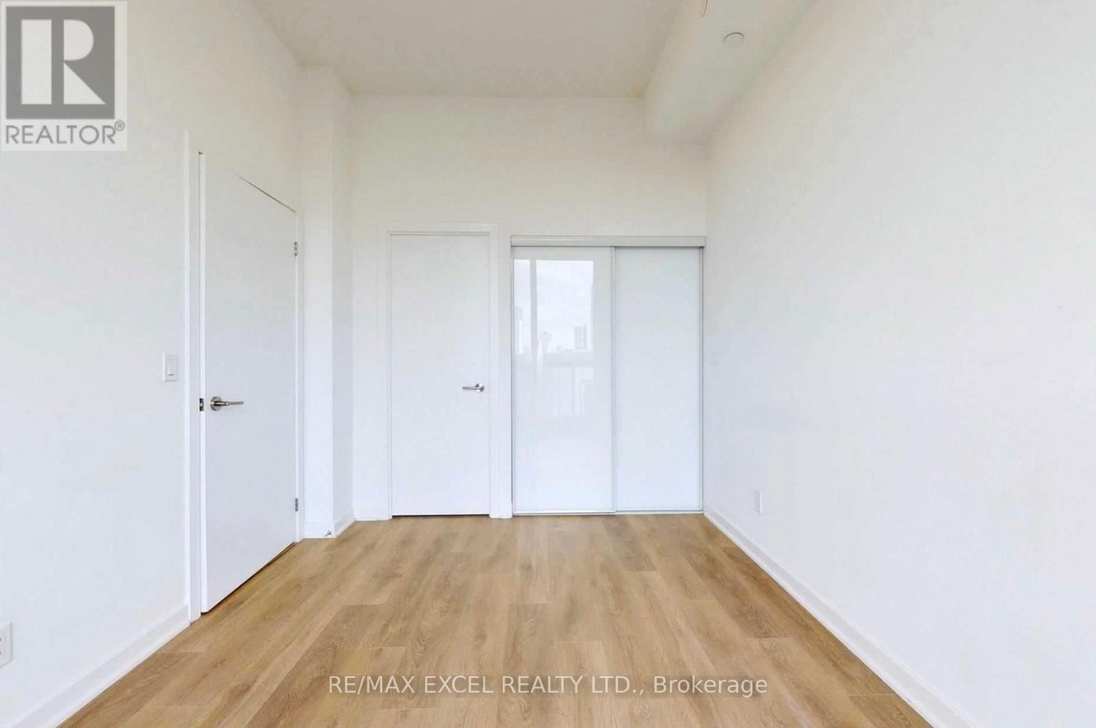 307 - 38 Forest Manor Road, Toronto, Ontario  M2J 0H4 - Photo 7 - C12472834