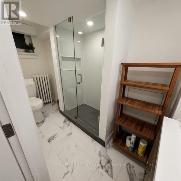 Bsmt - 10 Don Mills Road, Toronto, Ontario  M4J 3Z7 - Photo 13 - E12435869