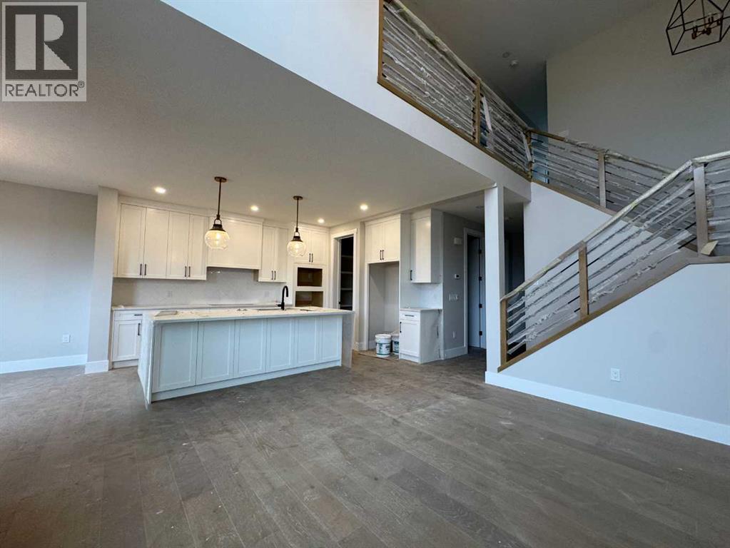 72 Heritage Ridge, Cochrane, Alberta  T4C 2J8 - Photo 6 - A2256304