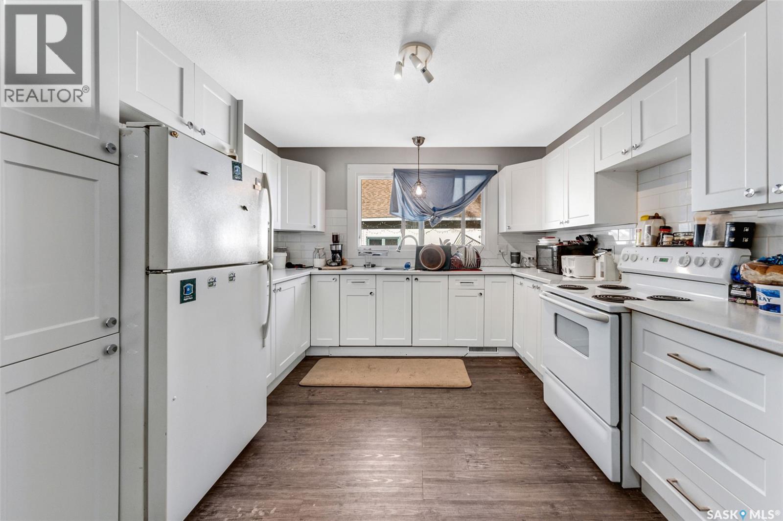 309 / 311 Y Avenue S, Saskatoon, Saskatchewan  S7M 3J6 - Photo 5 - SK021287