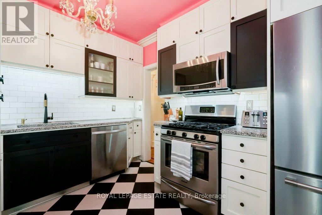 314 Scarborough Road, Toronto, Ontario  M4E 3M8 - Photo 13 - E12472932