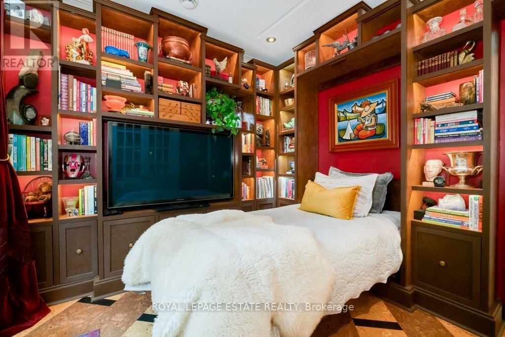 314 Scarborough Road, Toronto, Ontario  M4E 3M8 - Photo 17 - E12472932