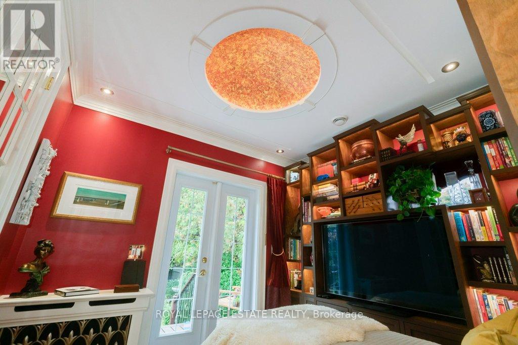 314 Scarborough Road, Toronto, Ontario  M4E 3M8 - Photo 20 - E12472932