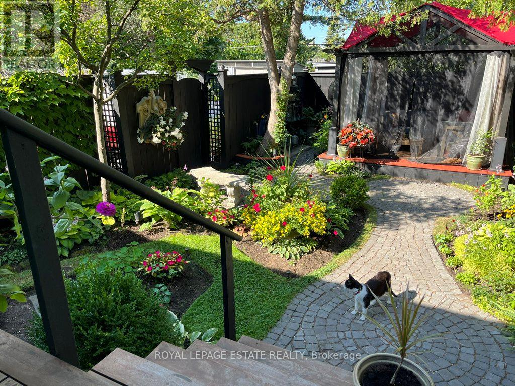 314 Scarborough Road, Toronto, Ontario  M4E 3M8 - Photo 45 - E12472932