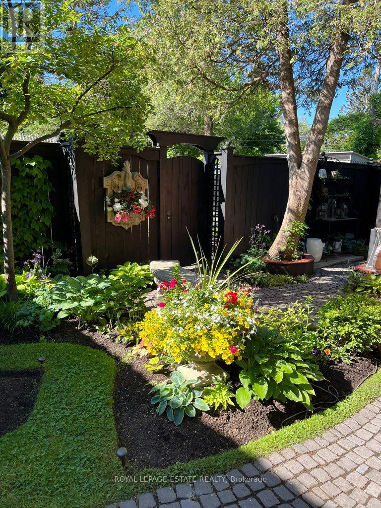 314 Scarborough Road, Toronto, Ontario  M4E 3M8 - Photo 47 - E12472932