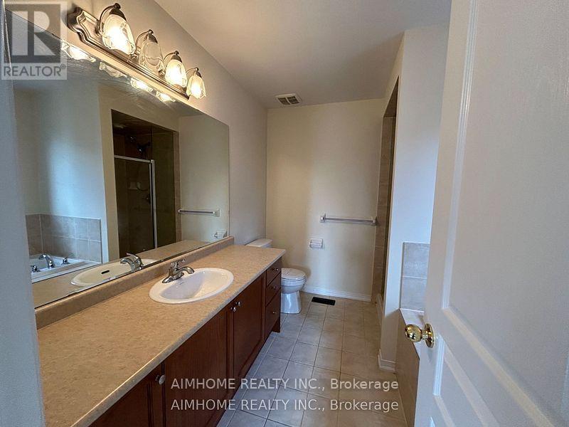 1255 Blencowe Crescent, Newmarket, Ontario  L3X 0C5 - Photo 19 - N12472927