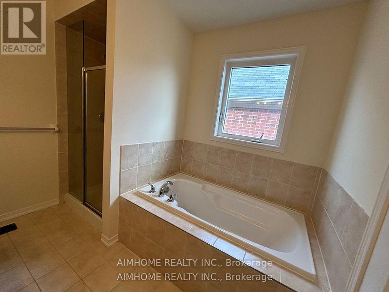 1255 Blencowe Crescent, Newmarket, Ontario  L3X 0C5 - Photo 22 - N12472927