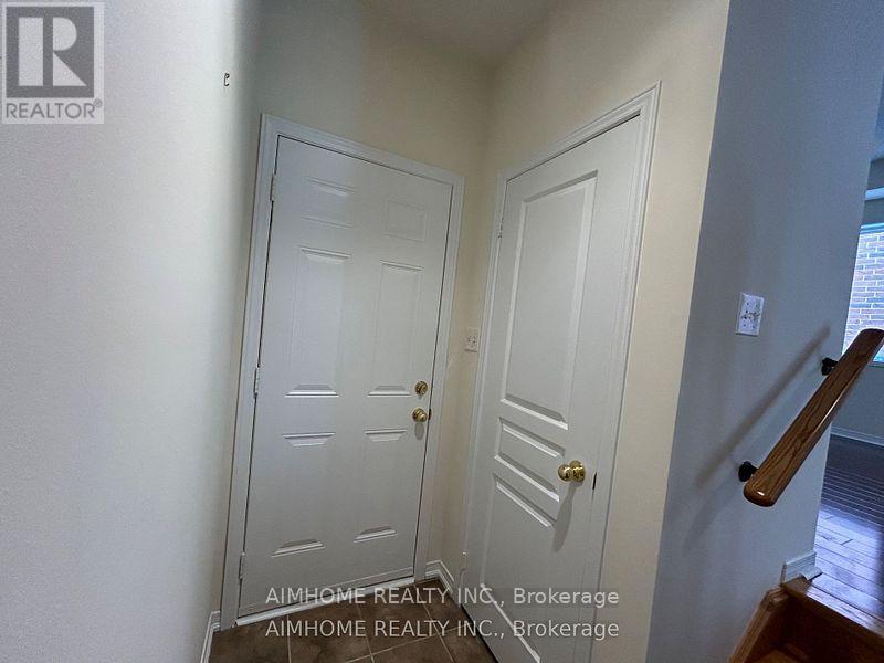 1255 Blencowe Crescent, Newmarket, Ontario  L3X 0C5 - Photo 25 - N12472927