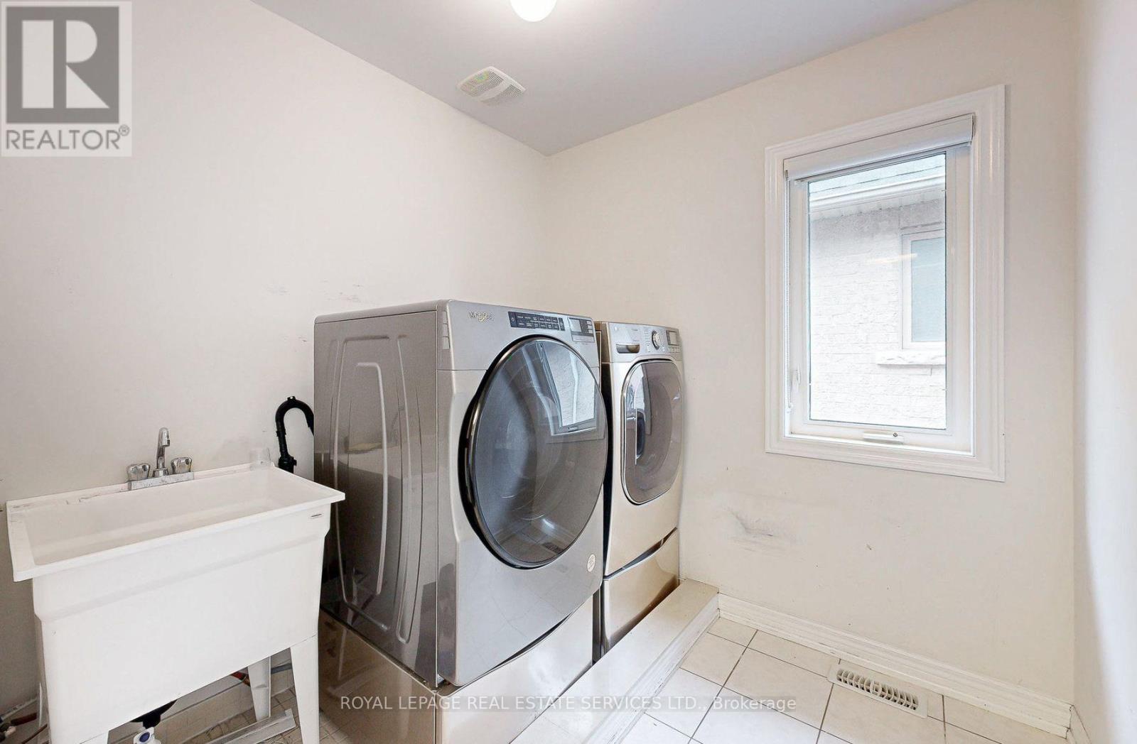 107 Rumsey Road, Vaughan (Patterson), Ontario  L6A 4L8 - Photo 33 - N12472928