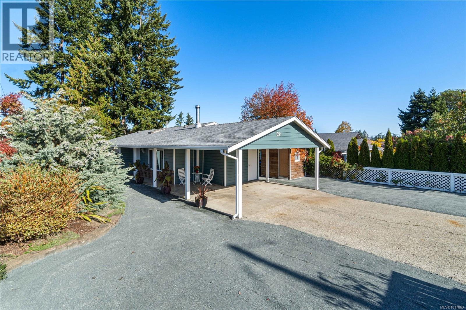 691 Brice Ave, Parksville, British Columbia  V9P 1G8 - Photo 2 - 1017863