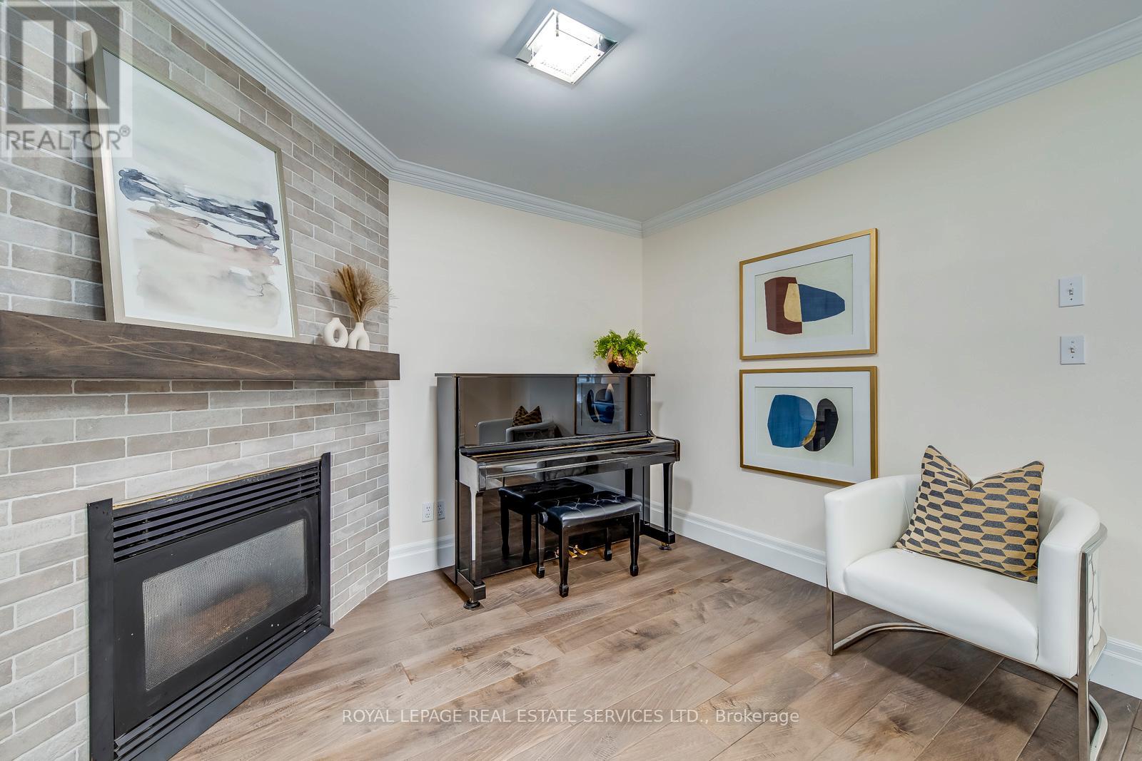 2101 Shady Glen Road, Oakville (Wm Westmount), Ontario  L6M 3P1 - Photo 11 - W12472912