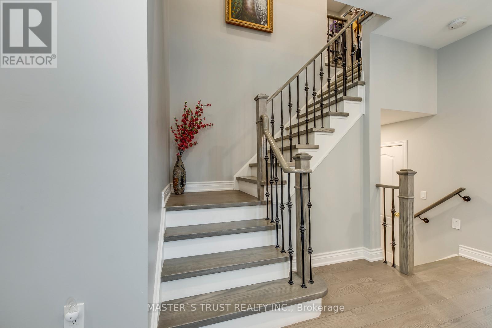 2401 Aztec Gate, Oakville, Ontario  L6M 4X3 - Photo 23 - W12472915